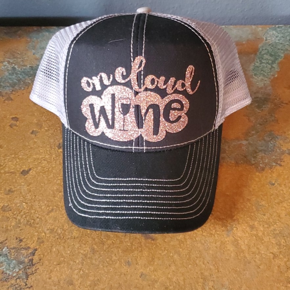 Wine trucker cap OSFA